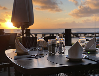 umbrella-restaurant-bonaire-ft-image