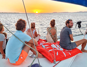 solobon-sailing-bonaire_ft-image