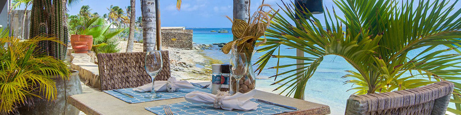 breeze-n-bites-bonaire-slider-image-2